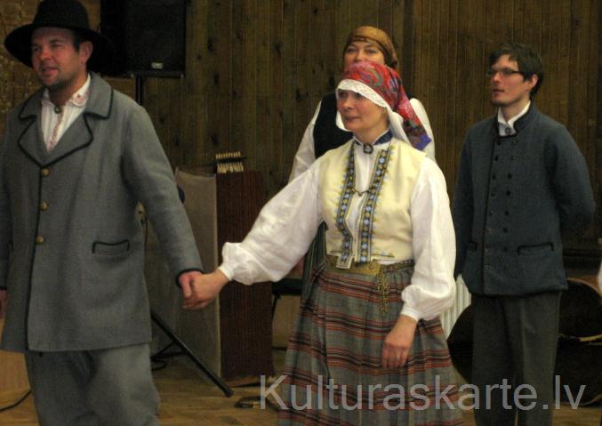 Vidzemes bērnu folkloras kopu salidojums